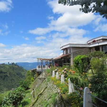 Ecohotel Bordones Isnos Bagian luar foto