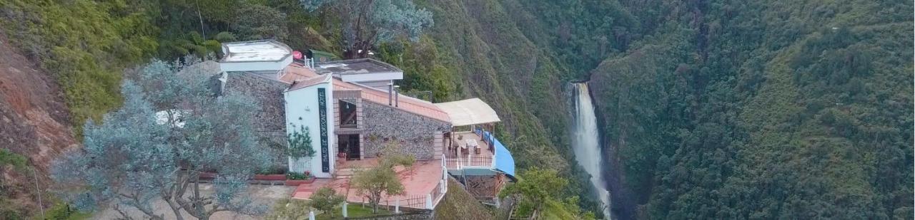Ecohotel Bordones Isnos Bagian luar foto